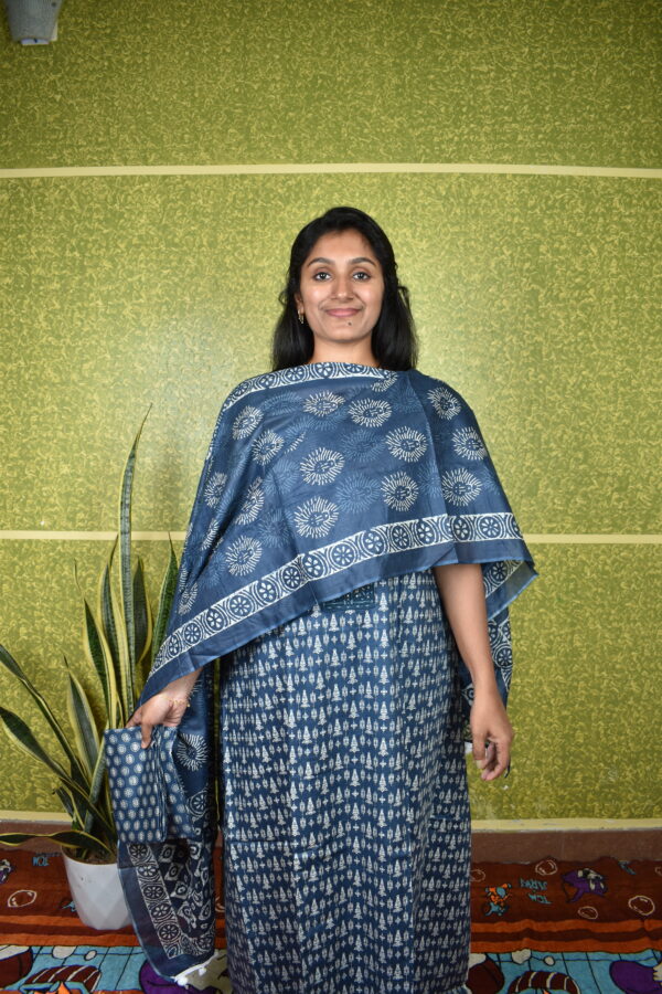 CS013 Cotton salwar sets..