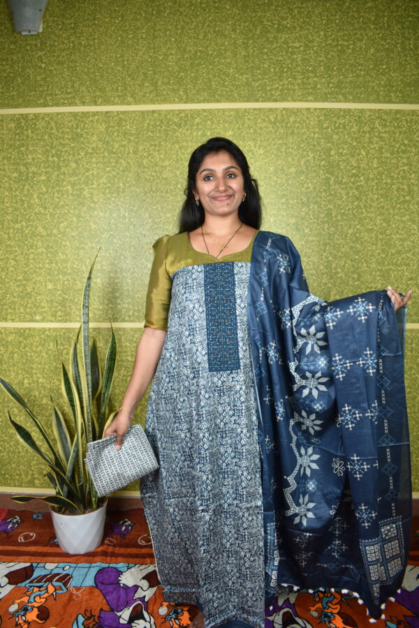 CS013 Cotton salwar sets..