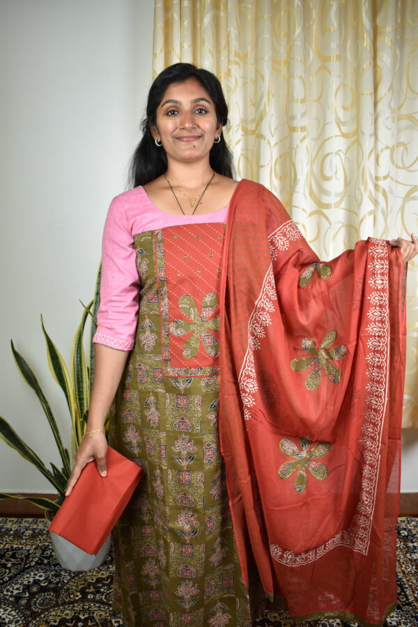 CS010Cotton salwar sets..