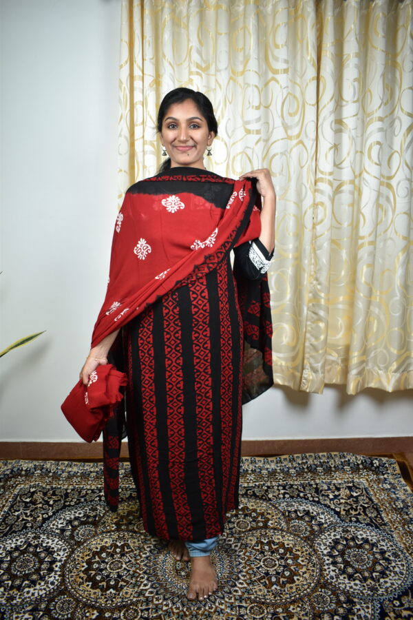 CG146  Crape georgette salwar sets...