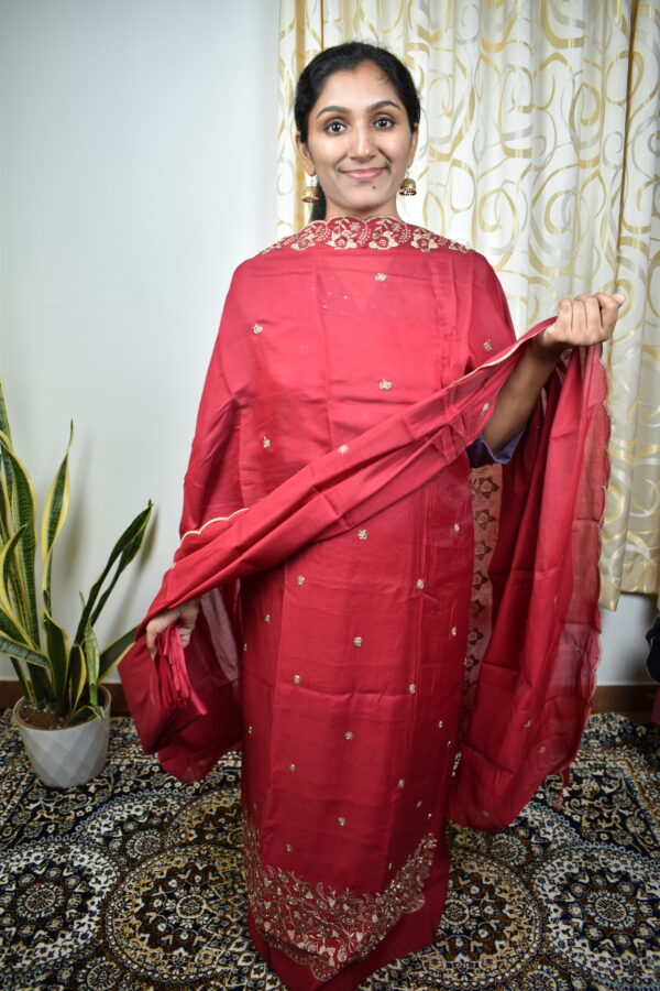 Code:SR157 Semi silk salwar sets...