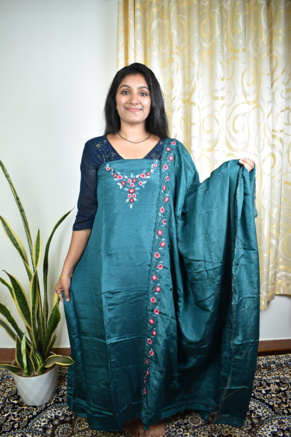 SF135 Shiffon fabric salwar sets..