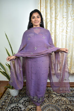 CF144 Crushed fabric salwar suits....