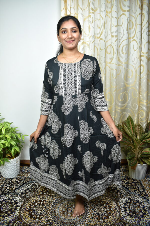 Code:KRT195, Cotton kurthi....