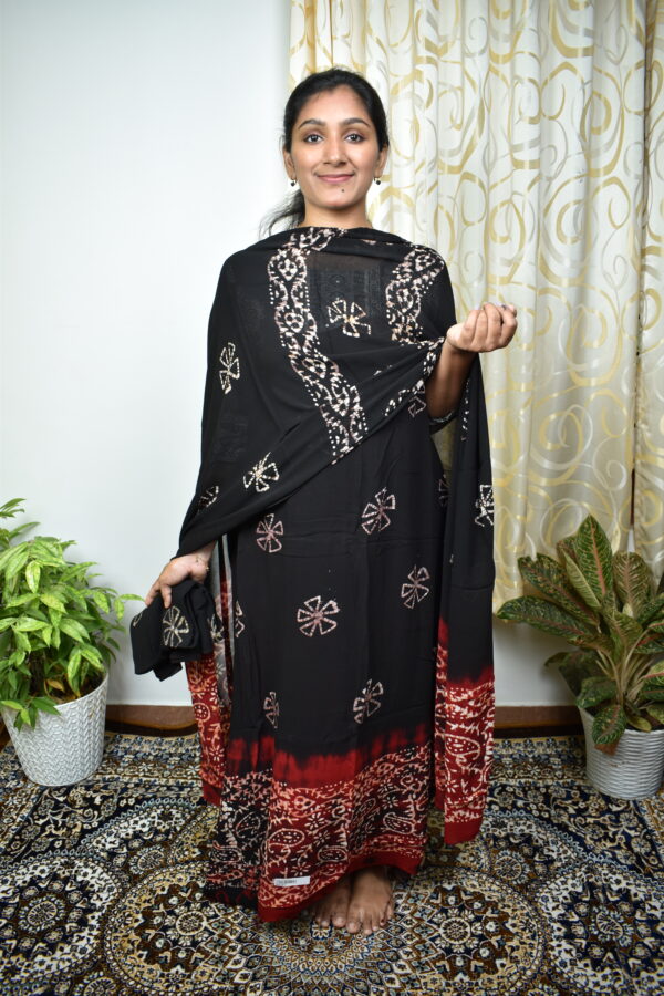 Code:CGS194 Crape Georgette Salwar sets...