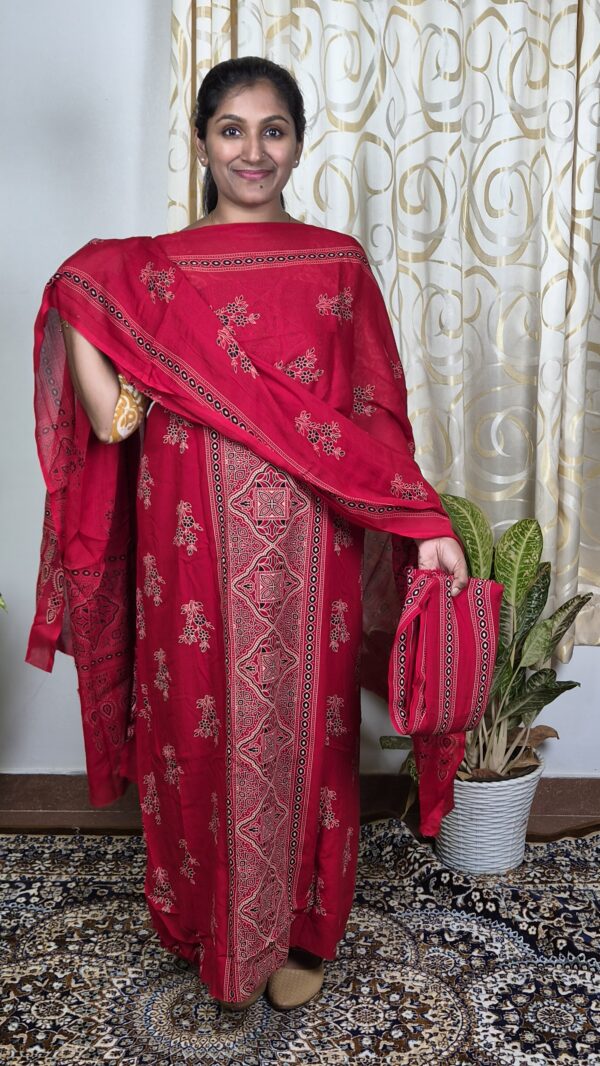 BTS229 RAYON COTTON SALWAR SETS..