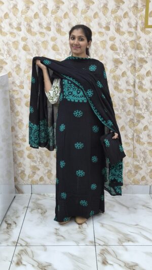Crape georgette salwar sets.... Code:CGS235