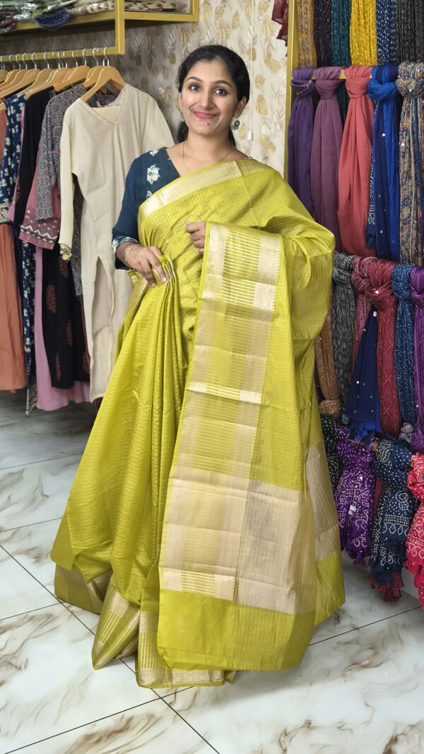 Kanji silk saree...CODE:SKS294