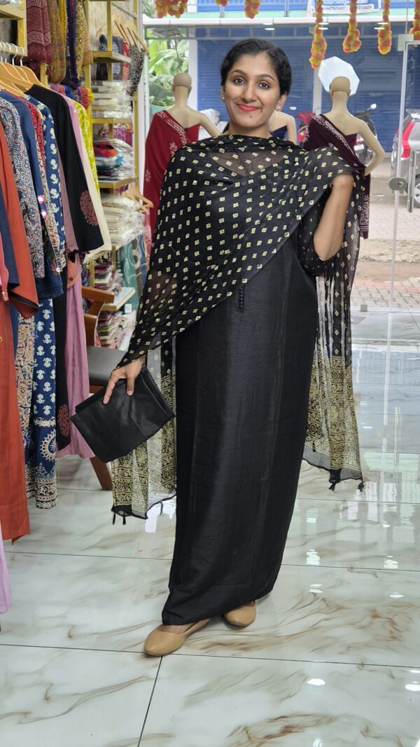 Semi rose silk salwar sets..CODE:SRS302
