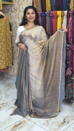 Bollywood saree...CODE:SBS342